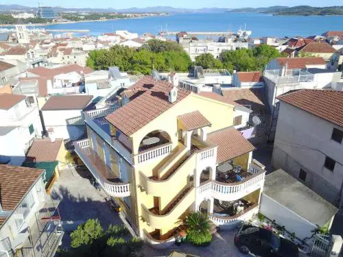 Apartments Visnja