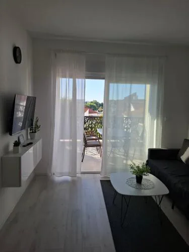 Monami - Apartman Simona
