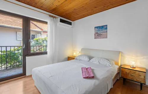 Nice Apartment In Vodice With Wifi