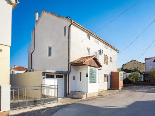 Studio apartment in Vodice town centre