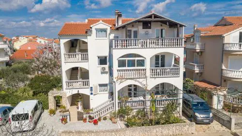 Villa Grey Stone