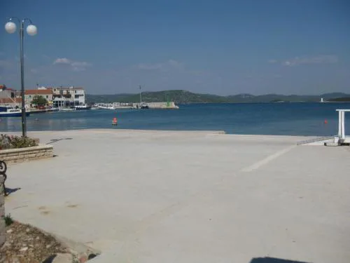 Apartment Mit Terrasse Direkt Am Meer