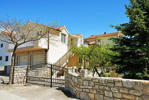 Apartments Viola