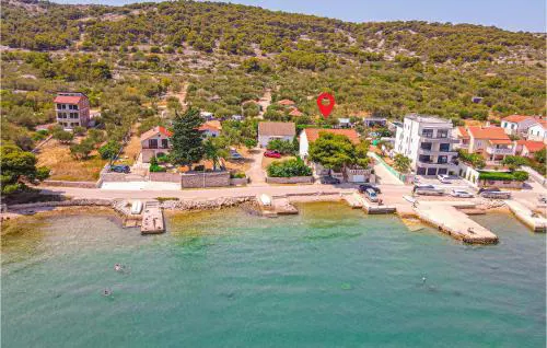 Holiday Home Obalkpkresimira Iv Ii