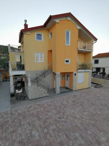 Apartmani Gubo Bilice