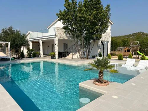 Villa Hidden Heaven