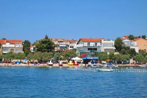 Apartmani Delfin
