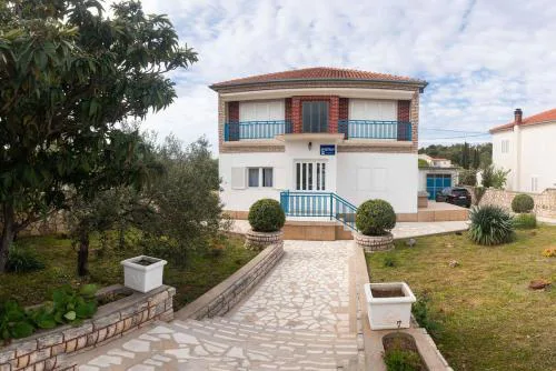 Apartment Andelka