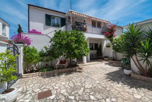 Apartment Gloria