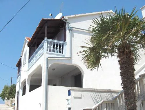 Apartments Lapa