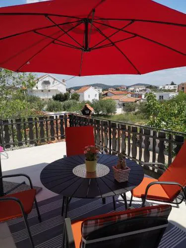Apartments Snježana Carev