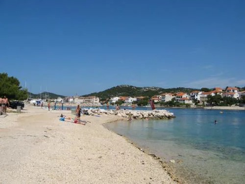 Brošćica 16