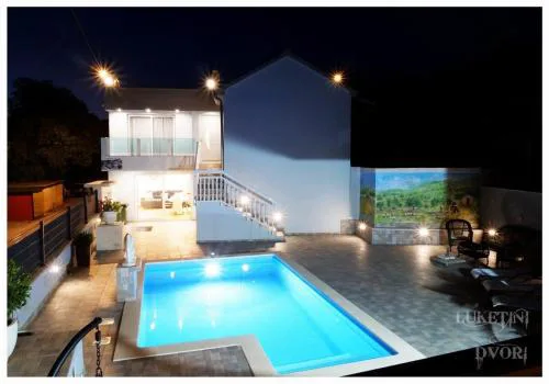 Villa Luketini Dvori, Primošten