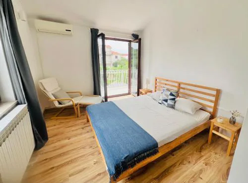 Apartments Pavao