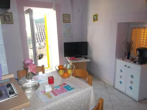Apartments Sunce - One Bedroom Apartment with Sea View and Terrace