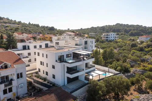 Penthouse apartment ReNikS