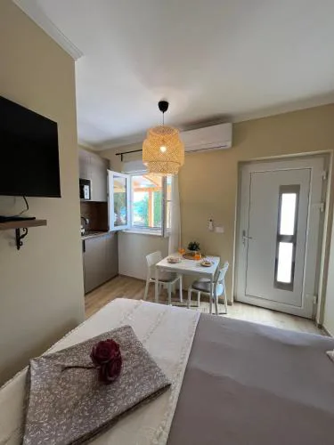 Studio apartman Mia
