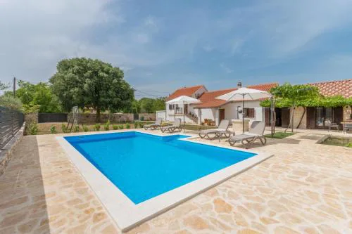 Villa Ka near NP Krka waterfalls