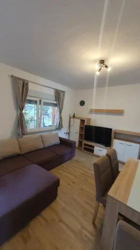 Apartman Ena terasa&parking