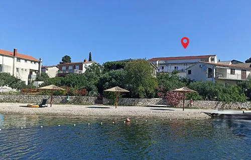 Gorgeous Apartment In Pirovac With Wifi