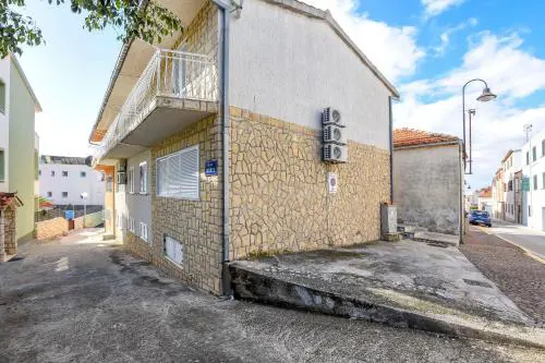 Apartment Burica