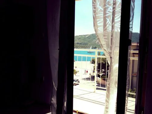 Apartment by the beach