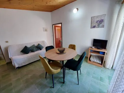 Apartment house Vesna