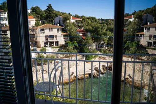 Apartment in Primosten - Sibenik Riviera 36430