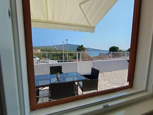 Apartment in Primosten with sea view, balcony, air conditioning, WiFi 5155-1