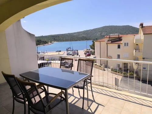 Apartments Hrvoje