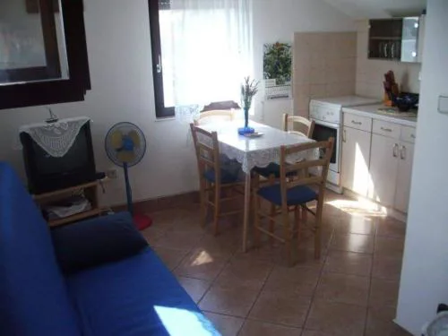 One Bedroom Apartment