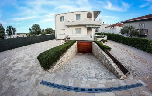 Apartmani Bartolić