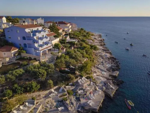 Apartments by the sea Razanj, Rogoznica - 22076
