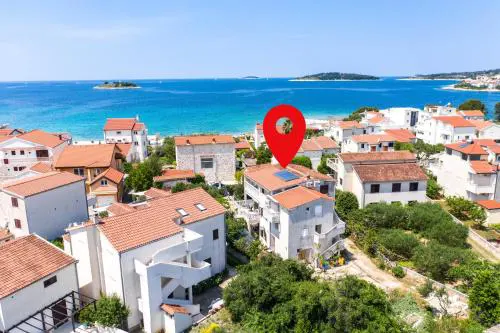 Apartments by the sea Rogoznica - 24598