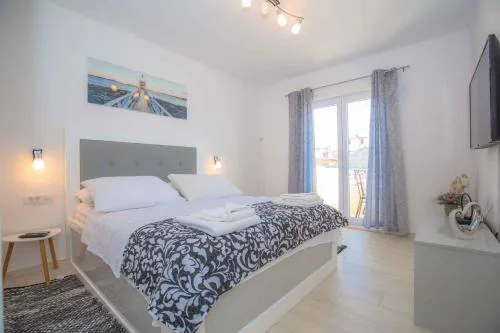 Apartments in Rogoznica 40364