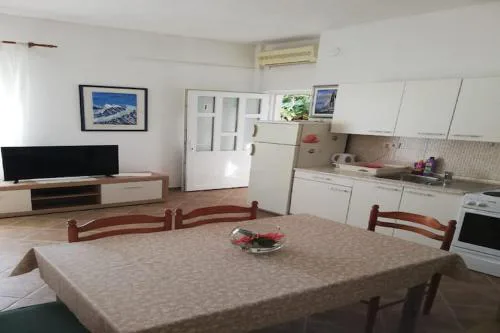 Apartments Juras - Two Bedroom Apartment with Terrace and sea view Antonio