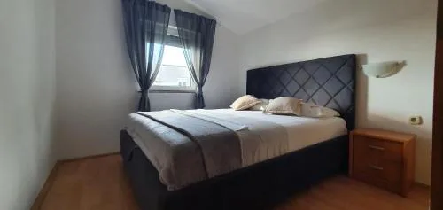 Apartments Kolak