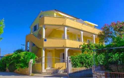 Apartments Petrovic