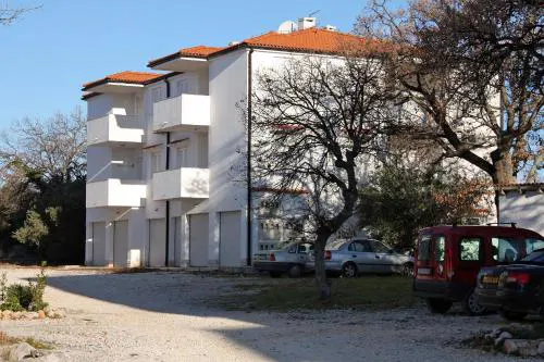 Apartments with parking space Rogoznica - 13684