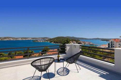 One Bedroom Apt with Garden views - Access to Amazing Rooftop Terrace, Free Parking and Gym on premises