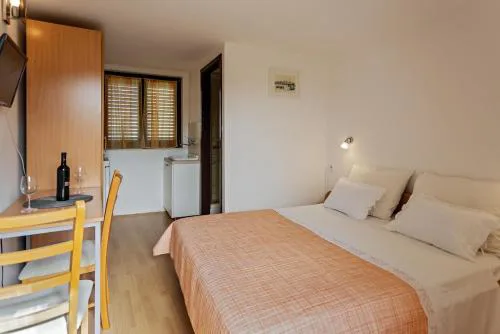 Room in Rogoznica with W-LAN 3338-5