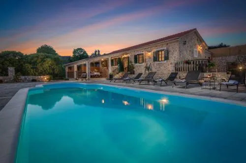 Villa Adamaris