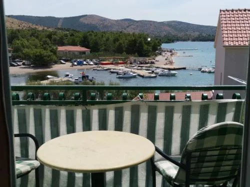Holiday apartment in Zaboric with sea view, balcony, air conditioning, WiFi 5177-2