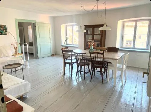 Light filled spacious penthouse in Šibenik city centre