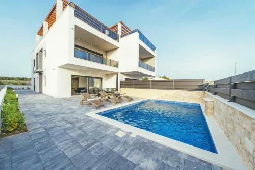 Villa Ana-Nina