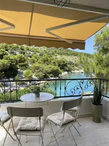 Lewina Beach House Private Cove on Kornati Island