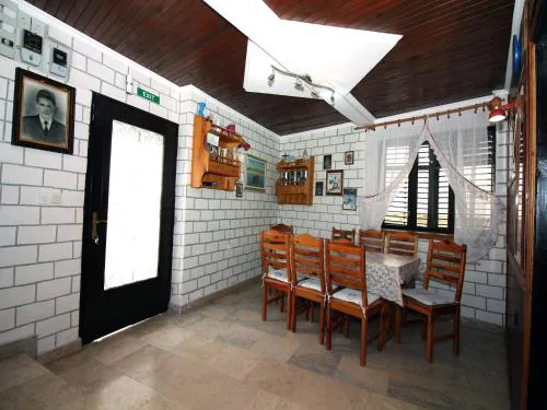 Holiday House Serov