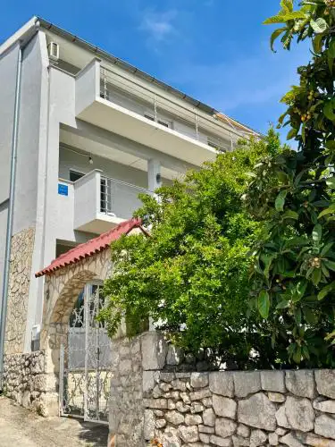Vila Smokva