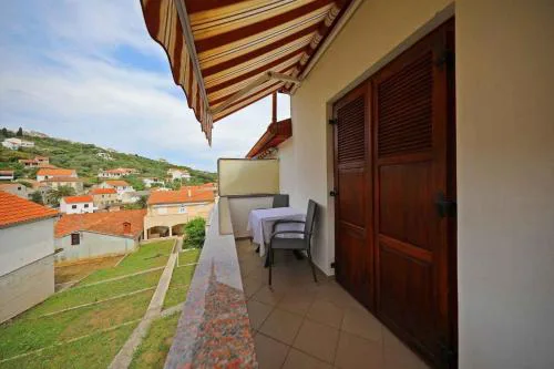 Apartment in Mali Iz - Insel Iz 53387