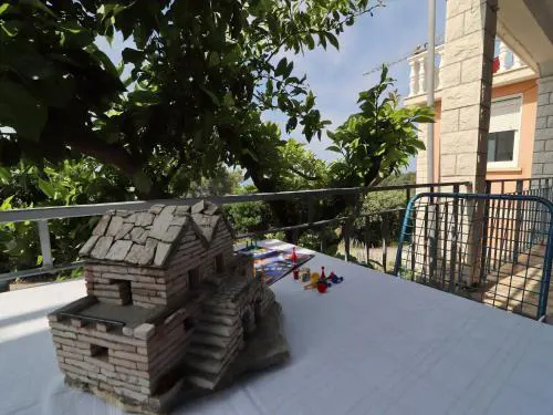 Apartments Villa Marijana - Standard One Bedroom Apartment with Terrace and Garden View Marijana 4